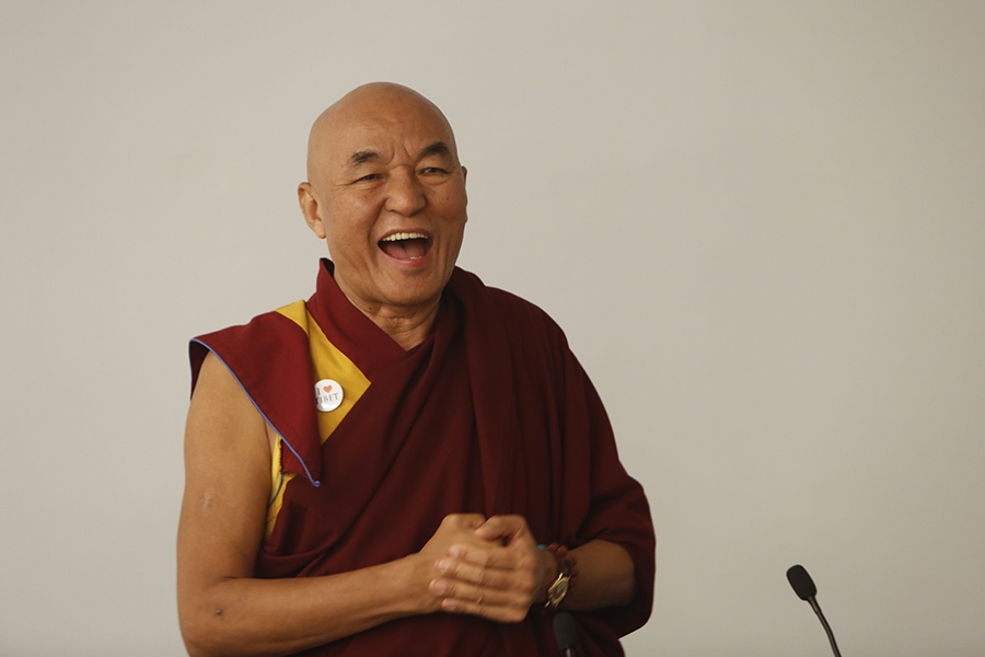 Conferencia sobre cultura tibetana y concierto