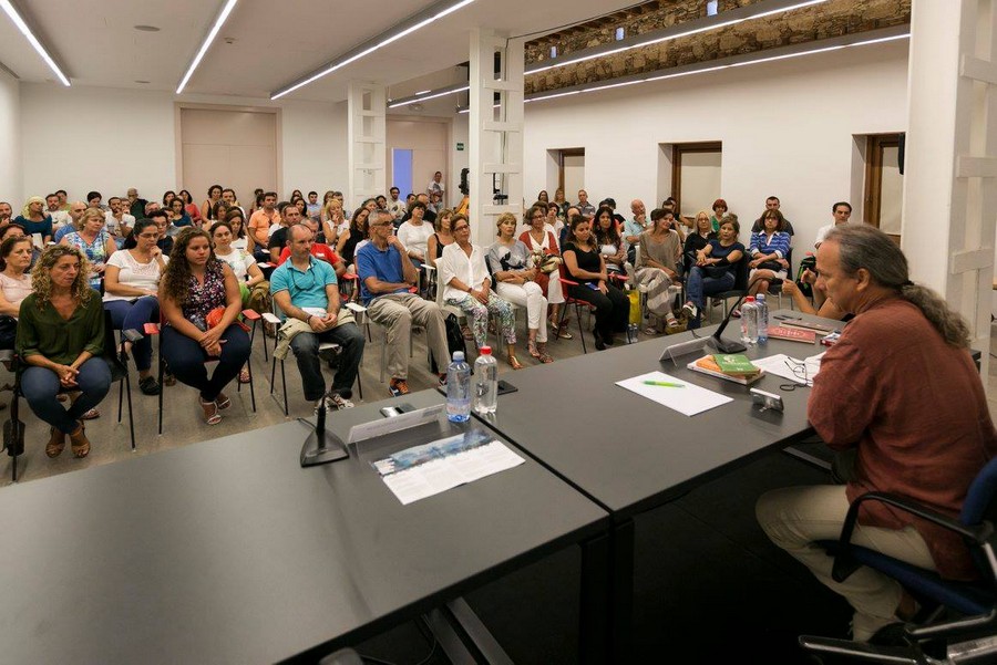 Jornadas Culturales sobre Tailandia - A.Torrealba