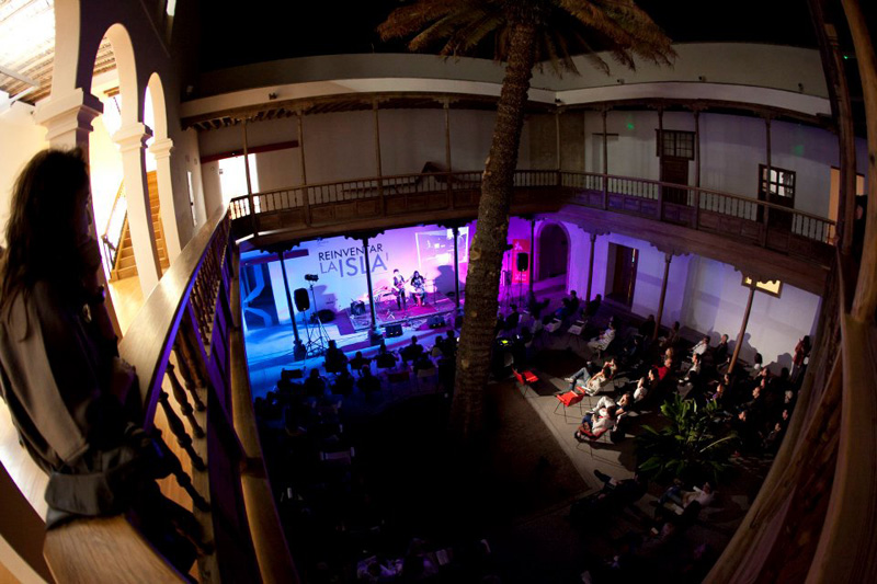 Concierto de Bel Bee Bee