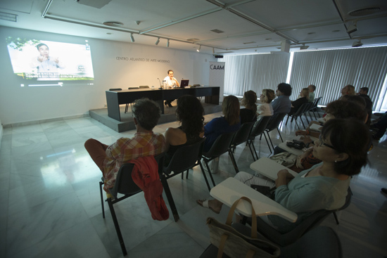 Conferencia sobre la cultura de Corea