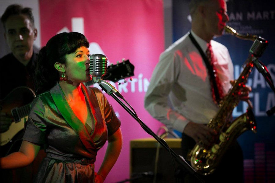  Brave Missy and The Cavaliers y The Hillbilly Rockets